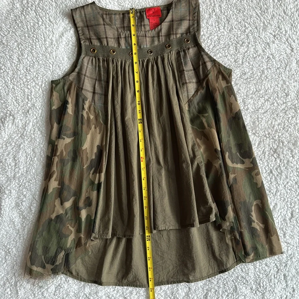 V Cristina camouflage  sleeveless shirt Medium - Picture 7 of 12